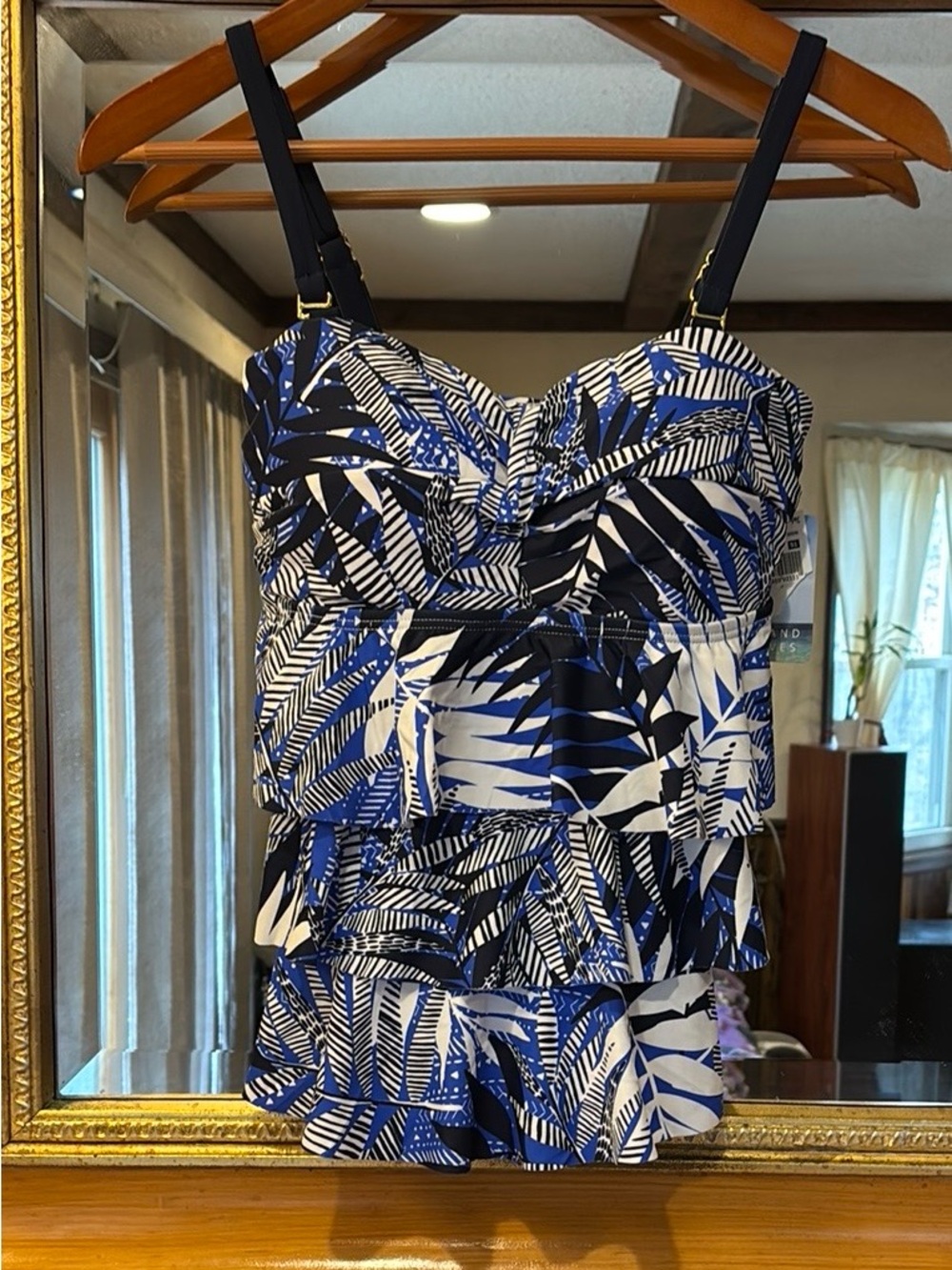 NWT Island Waves Blue & White Ruffled Tankini Top - Size S